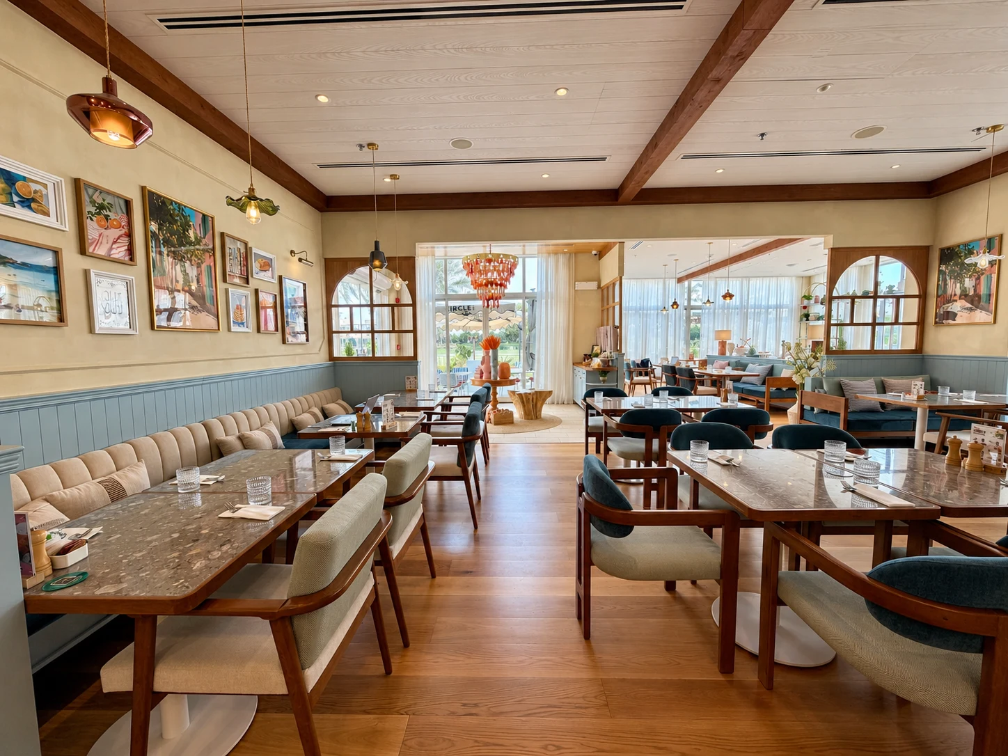 Circle Café photo 2
